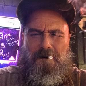 Meet your Posher, Cody